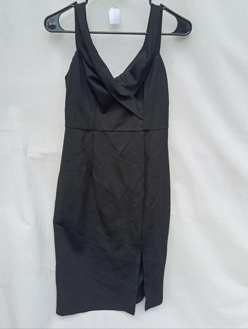 Lulu's Black Sleeveless Cowl Neck Mini Cocktail Dress Size Medium